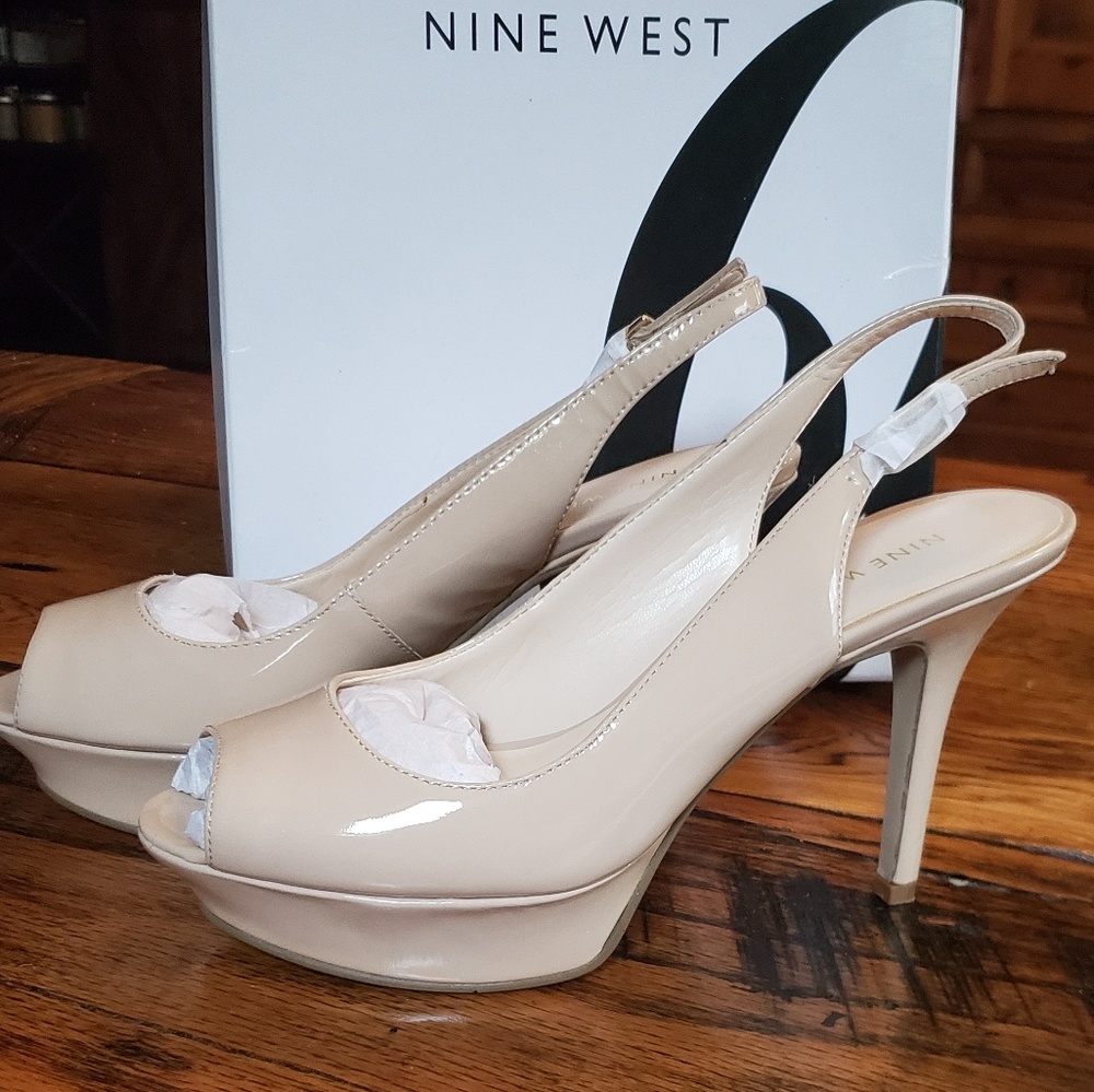 BNIB Nine West Nude Peep Toe Pumps - Picture 2 of 5